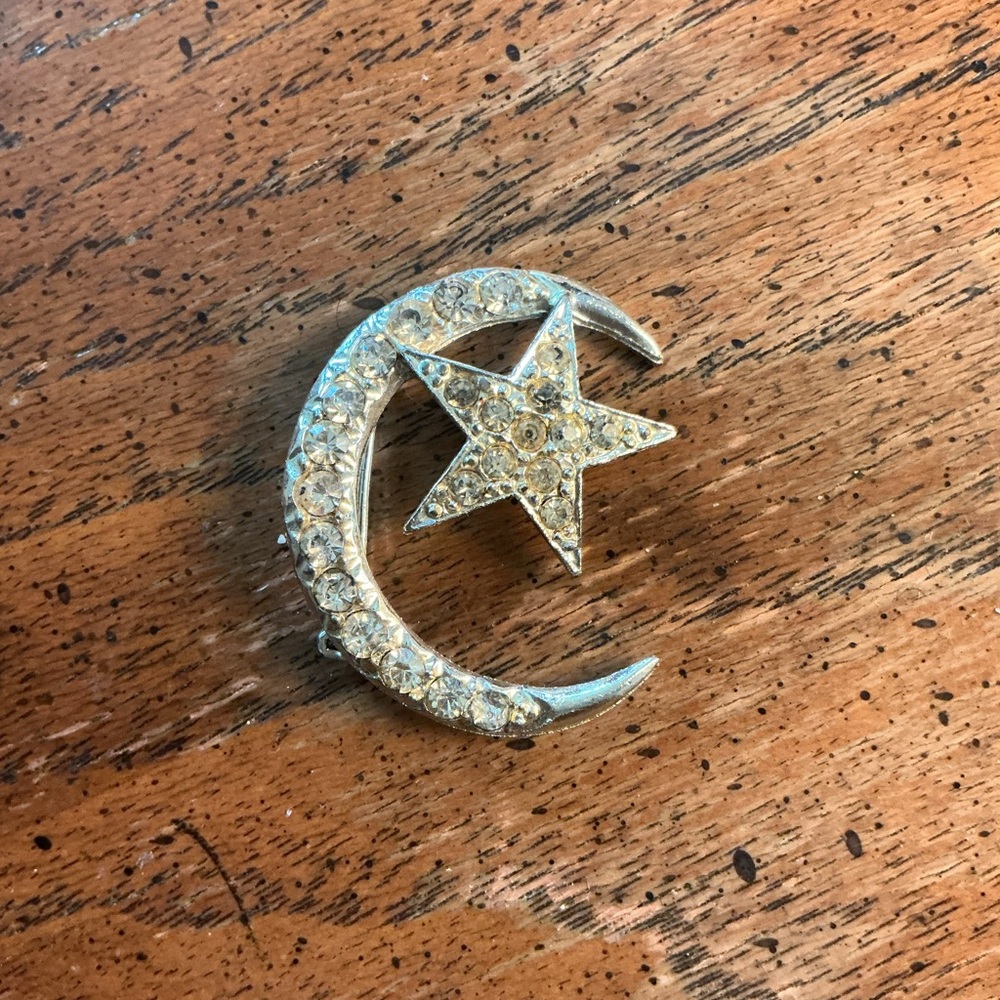 Vintage 70s Silver & Rhinestone Crescent Moon & Star Brooch